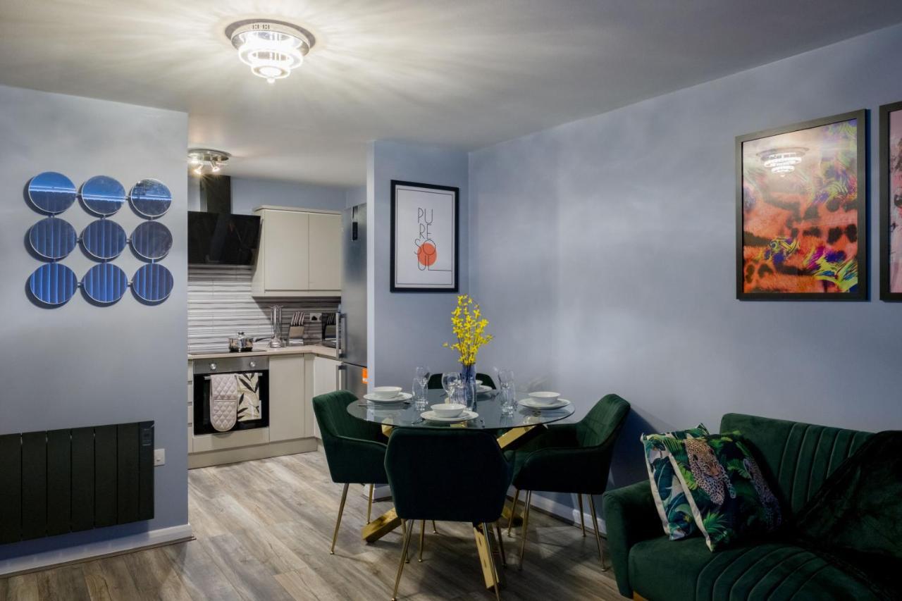 Pahuna Ghar Birmigham City 2 Bedroom Apartment- Short To Mid Term Let-Free Secure Parking Birmingham Exterior foto